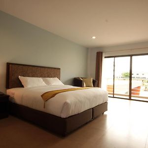 Deluxe Zimmer mit Kingsize-Bett